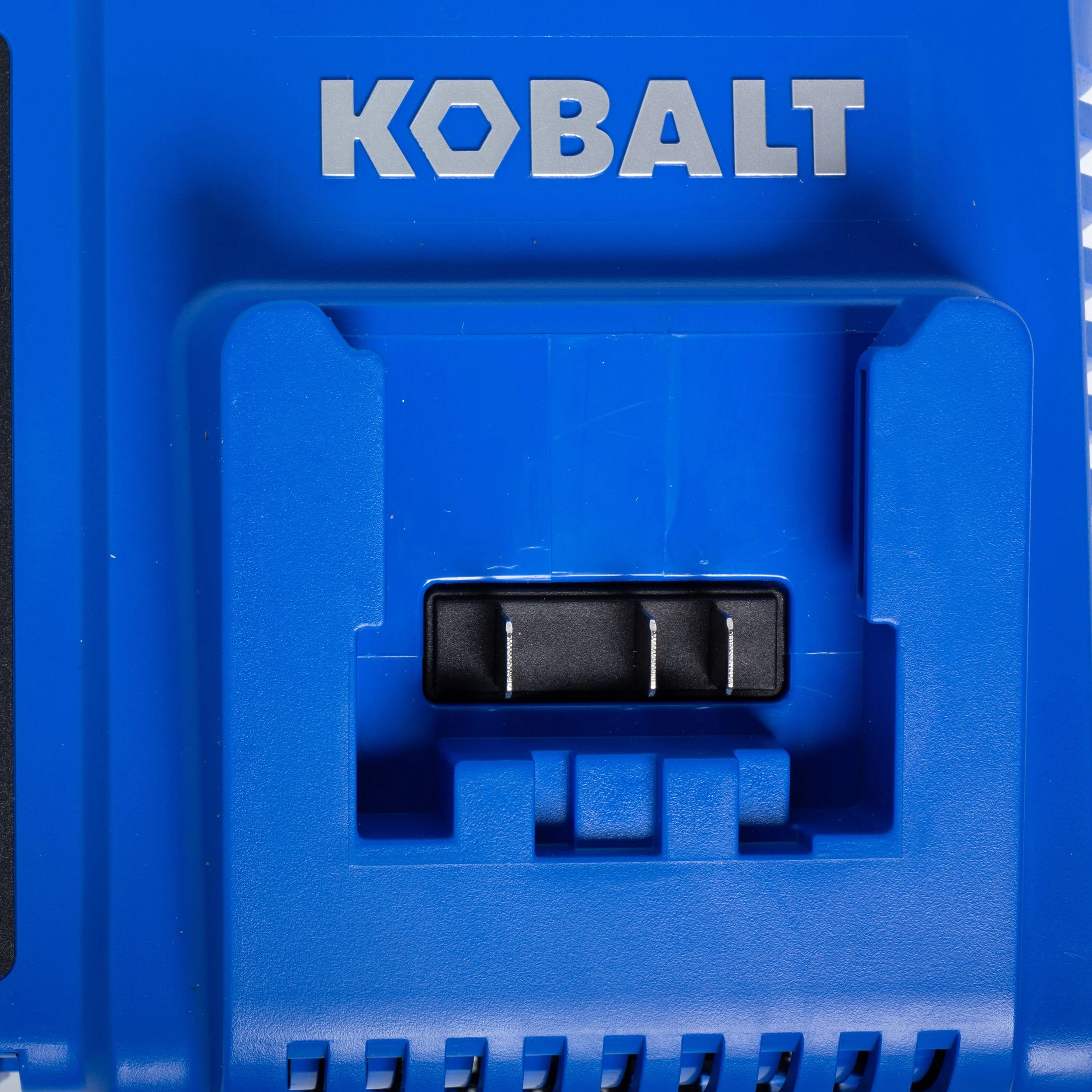 Kobalt Power Tool Batteries & Chargers 24-Volt Max Power Tool Battery Charger 3 Kobalt Power Tool Batteries & Chargers 24-Volt Max Power Tool Battery Charger - Image 3