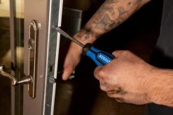 Kobalt Mechanics Tool Sets 154-Piece Standard (SAE) and Metric Combination Polished Chrome Mechanics Tool Set (1/4-in; 3/8-in) -Hot Sale Kobalt Shop 42394150 scaled