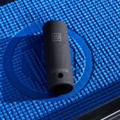 Kobalt Impact Sockets & Impact Socket Sets Metric 1/2-in Drive 19mm 6-Point Impact Socket -Hot Sale Kobalt Shop 44893552