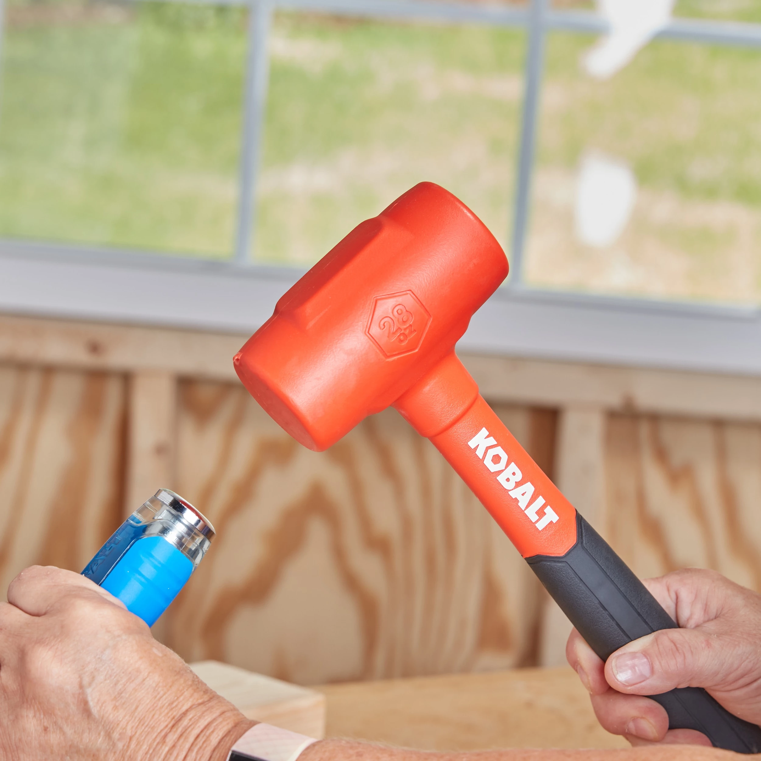 Kobalt Hammers 28-oz Smooth Face Plastic Head Plastic Dead Blow Hammer 4 Kobalt Hammers 28-oz Smooth Face Plastic Head Plastic Dead Blow Hammer - Image 4