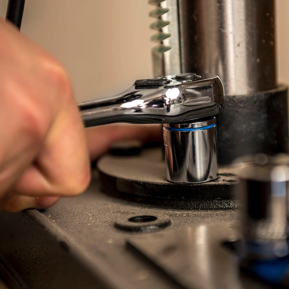 Kobalt Mechanics Tool Sets 11-Piece Standard (SAE) Polished Chrome Mechanics Tool Set (3/8-in) 2 Kobalt Mechanics Tool Sets 11-Piece Standard (SAE) Polished Chrome Mechanics Tool Set (3/8-in) - Image 2